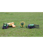 RC traktor 1:16 s XXL příslušenstvím