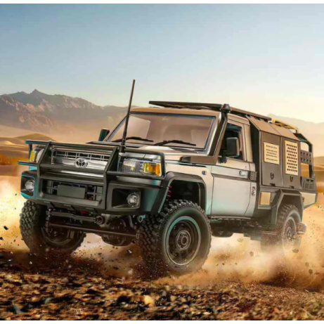RC auto Land Cruiser TOYOTA Supertourer - stříbrná