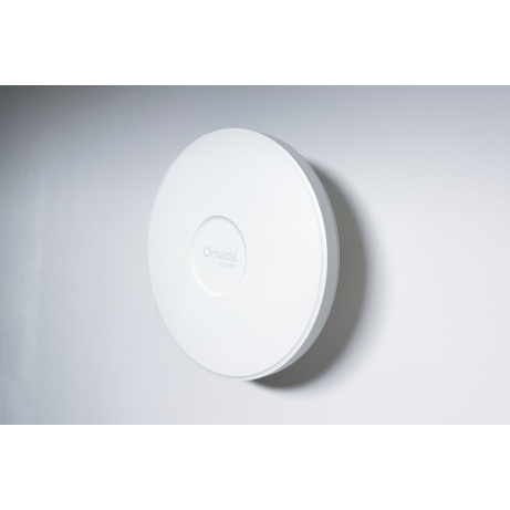 TP-LINK držák s kabelovou krytkou pro EAP řady 6x a 7x, na stěnu nebo strop, bílý