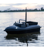 Zavážecí RC loď s nosností 2 kg