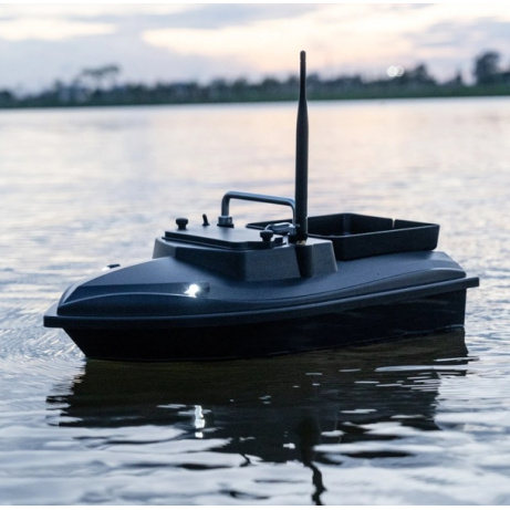 Zavážecí RC loď s nostostí 2 kg