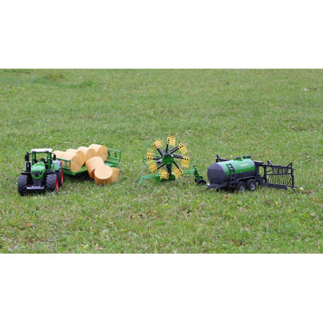 RC traktor 1:16 s XXL příslušenstvím